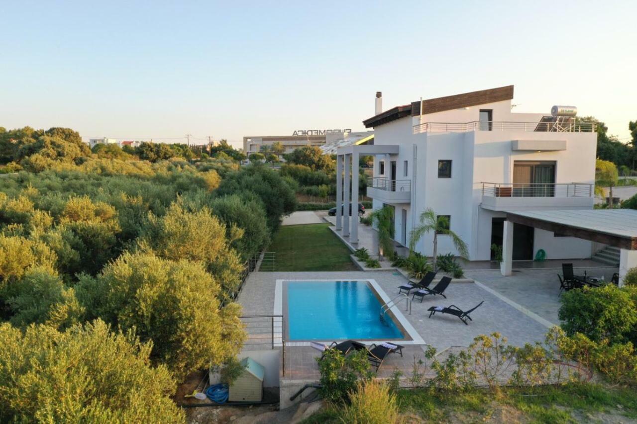 La Luna Villa Tsairi Exterior photo